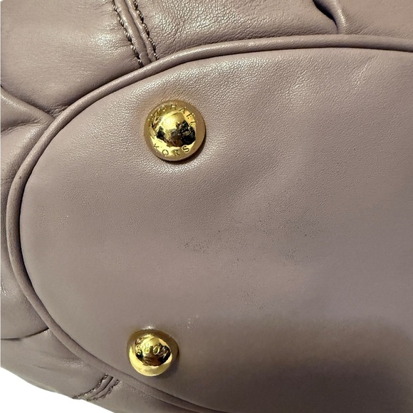 Michael Kors light purple Leather Tassel Bag in great conditions - Picture 9 of 16